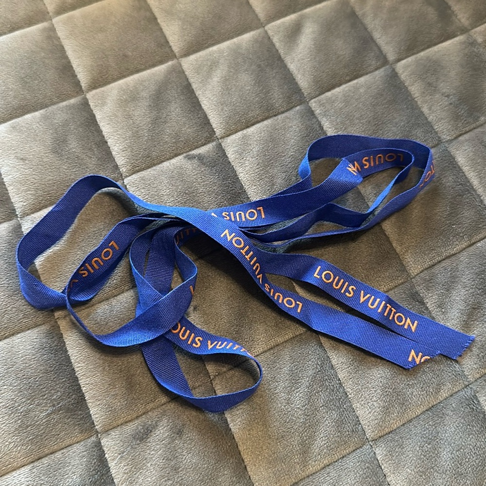 Louis Vuitton Ribbon